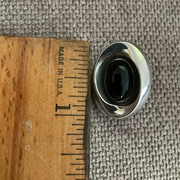 Sterling silver and black onyx French clip earrings - Picture 6 of 7